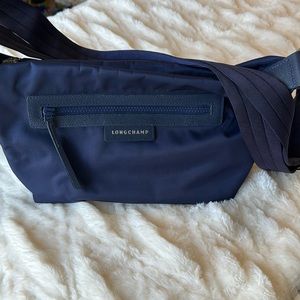 Longchamp Le Pliage Neo Nylon Crossbody Navy Bag.